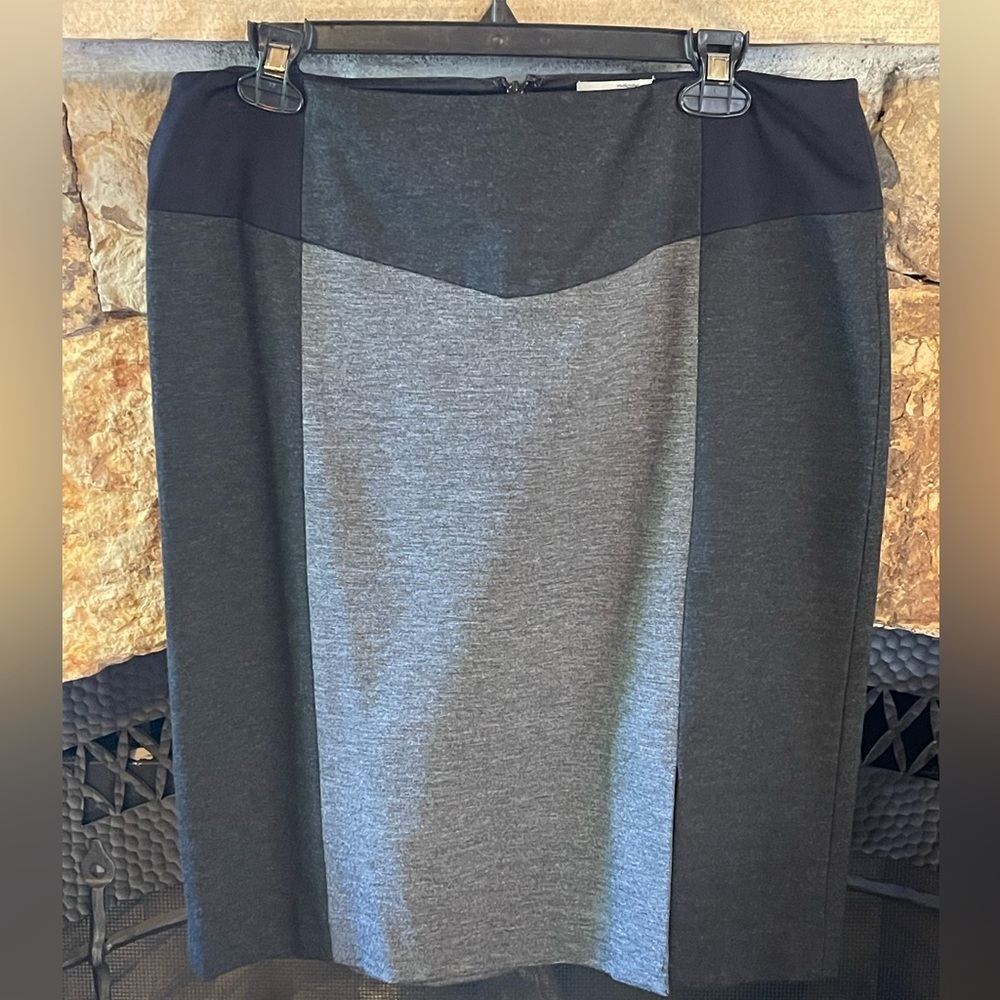 Halogen Women's Size 12 Gray Black Colorblock Pencil Skirt Knee Length Caree